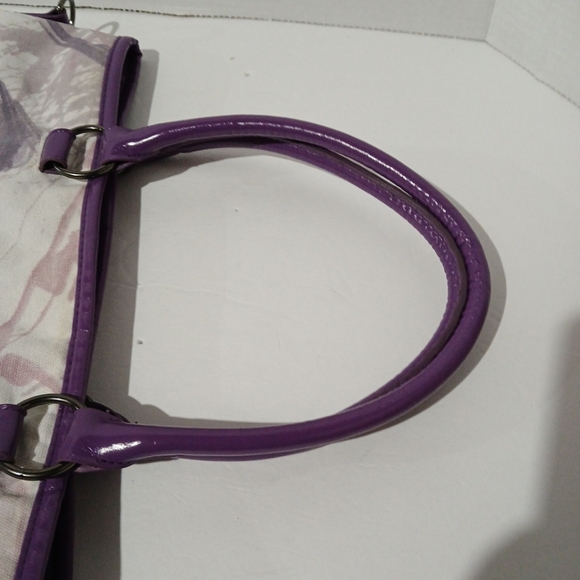 Vera Wang Princess Tote/Shoulder Bag - Picture 5 of 9